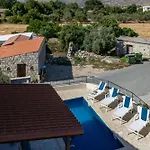 Stroumpi Private Pool