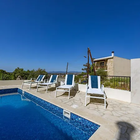 Stroumpi Private Pool * Stroumbi