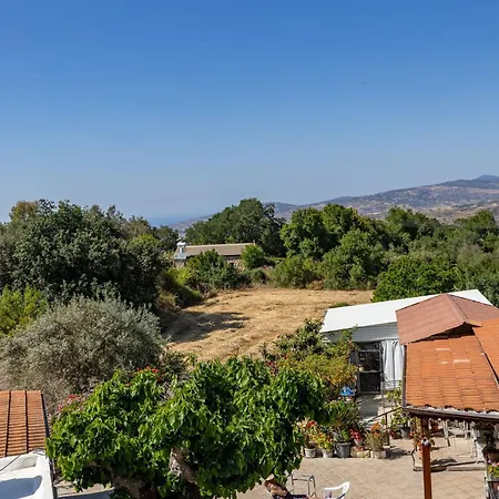 Stroumpi Private Pool Villa *