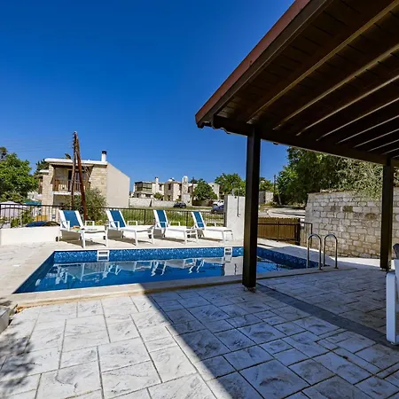 Villa Stroumpi - Charming With Private Pool