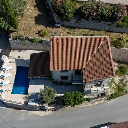 Stroumpi Private Pool Villa *