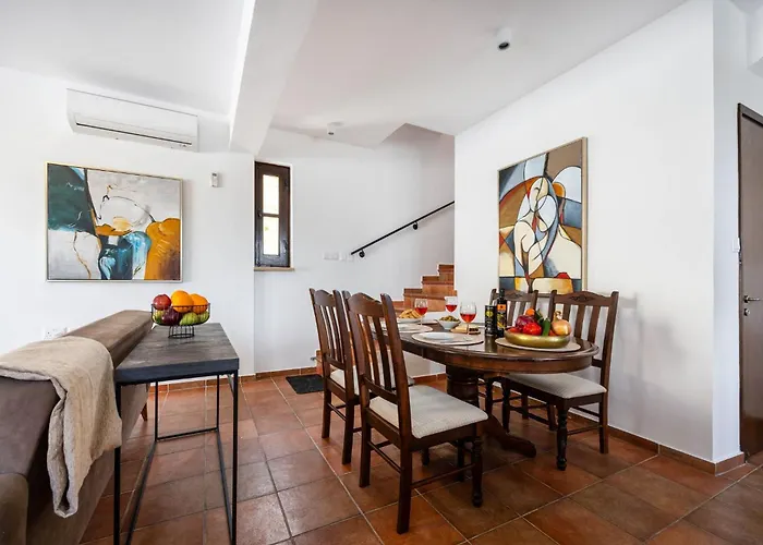 Stroumpi Private Pool Vila Stroumbi