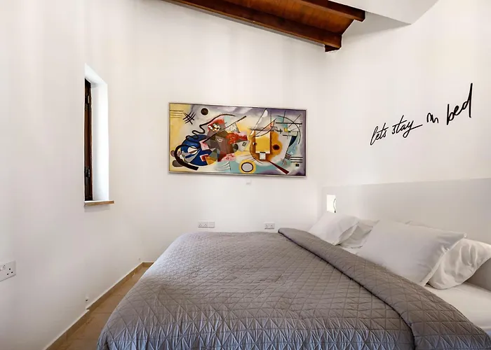 Stroumpi Private Pool