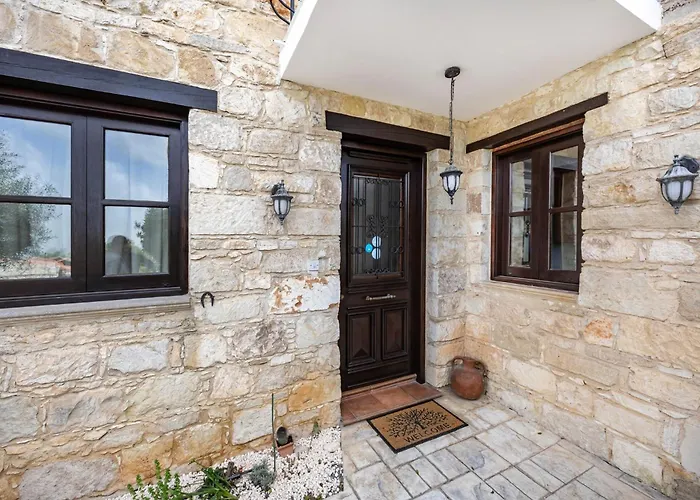 Stroumpi Private Pool Vila